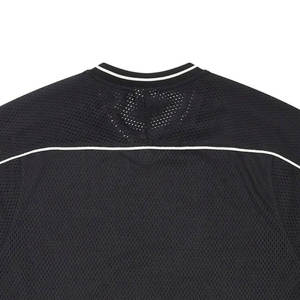 Camiseta de Fútbol Corta y Cuadrada Personalizada para Hombre, Estilo Urbano, Malla Deportiva – Camiseta Cuadrada con Cuello en V y Estampado Completo - Product Image 3