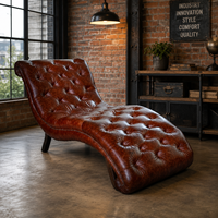 Chaise longue Chesterfield en cuir véritable marron de luxe, fauteuil capitonné fait main |   Chambre et salle à manger traditionnelles écologiques