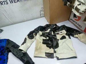 Veste Trucker en Jean Tricoté Imperméable et Coupe-Vent pour Femme, Imprimé Vache, Col Rabattu, Simple Boutonnage, Poches Zippées Amovibles - Product Image 6