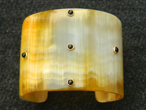 Premium quality Hand Finished Natural Horn Bracelet Wide <b>Arm</b> <b>Cuff</b> Premium Fashion Jewelry Modern Statement Design - Product Image 6