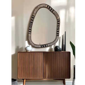 Miroir mural en os incrusté fait main pour la décoration de la chambre à coucher, du salon et de la cuisine à un prix abordable - Product Image 1