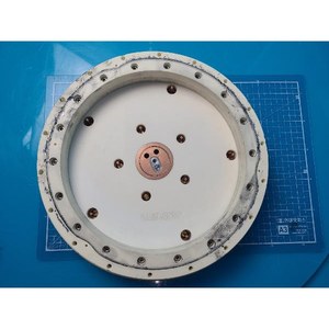 Novellus 1034588-2125-001 / 1034112-1121-004 15-123571-00 Rev. D + 02-260547-00 Rev. Conjunto de colector de distribución de gas C usado - Product Image 4