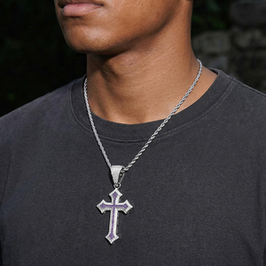 Pendentif Croix Gothique en Argent Sterling 925 Certifié IGI VVS avec Spinelle Noire et Diamants de Laboratoire Iced Out Style Hip Hop – Vente en Gros - Product Image 5