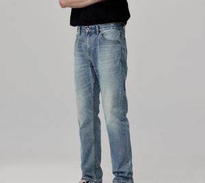 Jean en denim délavé coupe droite pour homme, taille mi-haute, fermeture boutonnée, pantalon décontracté en tissu 100 % coton tissé de poids moyen - Product Image 1