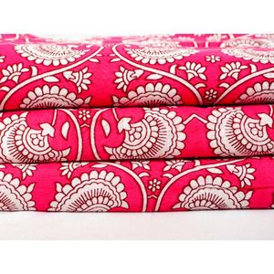 Tissu en coton 100% respirant, imprimé à la main, artisanal, héritage de Jaipur, imprimé traditionnel, respectueux de l'environnement - Product Image 1