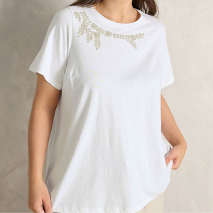 Luxury Women's White Beaded Embellished T-Shirts 100% Cotton Women's Short Sleeve T-Shirts High Quality Embellished T-Shirts - Product Image 3