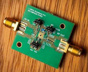 Amplificador de Potencia RF RF1WPA5S 1W GaAs PHEMT Serie RFPA, 1-5 GHz, Ganancia de 26.13 dB, Montaje Superficial, 5V, para Aplicaciones Wi-Fi, LTE y 5G - Product Image 1