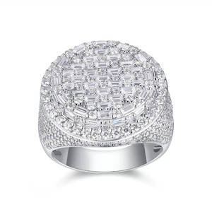 Offre Spéciale JEWERA Bague Cocktail Hip Hop pour Homme, Zircon Taille Émeraude, Sertissage Pavé, Laiton Plaqué Or, Glamour, Mariage, Fiançailles - Product Image 4