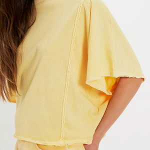 Camiseta de punto informal de manga murciélago oversize para mujer, cuello redondo, color liso, ajuste holgado, talla grande, para verano, venta al por mayor - Product Image 3