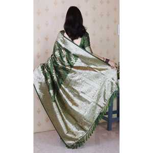 Ensemble de sari pour femme en soie douce verte Elite Weaves Mehendi Banarasi Jaal Meenakari Zari tissé avec chemisier - Product Image 3