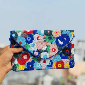 Sac fourre-tout indien traditionnel de luxe fait main, multicolore, orné de perles de verre, durable, artisanal, avec poignée baguette, mode décontractée haut de gamme - Product Image 3