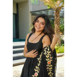 TRAJE LIKSHA PREMIUM NEGRO COLOR CHANDERI 137 DE 2017 - Product Image 2