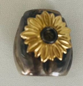 Sunflower Design Metal <b>Small</b> Size Salt And Pepper Shakers Set For Kitchen Dining Table Elegant Spice Dispenser Stylish Decor - Product Image 2