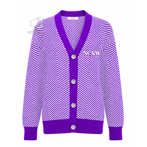 เสื้อคาร์ดิแกนปักลายตราสัญลักษณ์ NCVW Sorority สำหรับผู้หญิง กระดุมหน้า คอวี แขนยาว เสื้อคลุมสไตล์กรีก - Product Image 1
