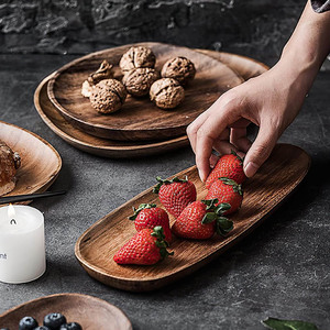 Juego de 4 platos de madera de acacia de forma irregular de estilo rústico para servir aperitivos, queso o frutas, uso en cocina, comedor o mesa - Product Image 6