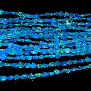 Perles de pierres précieuses en opale bleue éthiopienne naturelle, forme de pépite lisse, 4x3-7x5mm, perles d'opale de feu Welo pour la fabrication de bijoux, brins de 16 pouces - Product Image 2