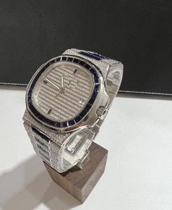 Reloj Mecánico Automático de Lujo para Hombre con Esfera Cuadrada, Moissanita VVS y Acero Inoxidable con Engaste de Canal Baguette - Product Image 2