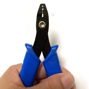 Alicates para engarzar cuentas, herramienta para pulseras y collares |   Alicates de Precisión de Dos Pasos para Crimpar Cuentas y Tubos - Product Image 5