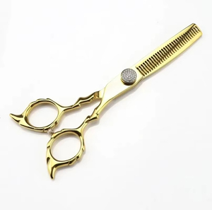 Tijeras de Peluquería Profesionales Japonesas 440 de Alta Gama, Tijeras Cruzadas para Corte y Entresacado de Cabello, Doradas - Product Image 5