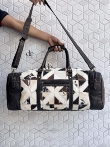 High Quality Cowhide Leather Luggage <b>Bags</b> Unique Designer Handmade <b>Bag</b> Unisex Travel <b>Bag</b> Multi Uses Big Size Duffel <b>Bag</b> - Product Image 4