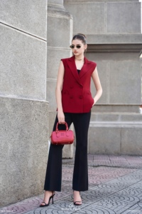 Pantalon tailleur évasé taille haute pour femme, coupe droite, élégant, infroissable, en tissu peigné ODM, idéal pour le bureau et les affaires - Product Image 2