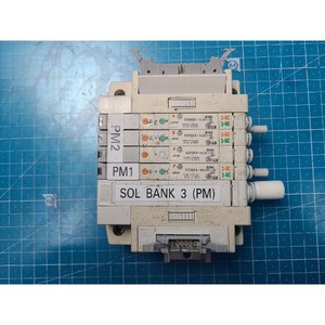 Ensemble de distributeurs électromagnétiques SMC SZ3A60K-5LOZ-C4-X31+SZ3A60K-5LOZ-C4-X31+SZ3160K-5LOZ-C4-X31+SZ3A60K-5NLOZ-C4-X31 - Product Image 3
