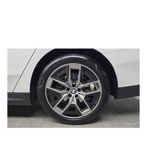 BMW Serie 5 520i 2024, 33,065 km, Caja de Cambios Automática, Asientos de Cuero, Volante a la Izquierda, con Cámara Trasera - Product Image 5