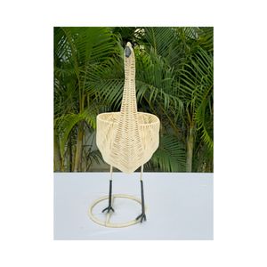 Hien Luong : Sublimez votre espace avec une décoration créative sur le thème des flamants roses. Un choix élégant pour l'hôtellerie et la décoration intérieure - Product Image 4