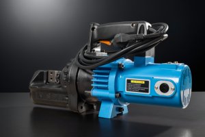 Coupe-ferraille portable Handy-25C 220V avec moteur, capacité de coupe de barres d'acier de 10-25 mm, machine de découpe de barres d'acier, 1,7 kW, par Seoul Machinery - Product Image 4