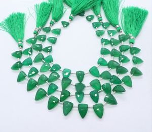 Perles d'onyx vert naturel facettées en forme de nœud 8x12-9x13 MM, perles de pierres précieuses d'onyx triangulaires 8 pouces, perles d'onyx vert pour bijoux - Product Image 1