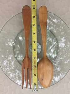 Ensemble de saladiers modernes en bois écologiques avec fourchette et cuillère pour les fêtes - Vaisselle de cuisine et décoration de table - Product Image 4