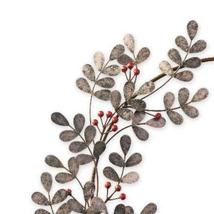 Couronne murale rustique en métal avec des feuilles botaniques argentées et des grappes de baies rouges pour un accent festif charmant - Product Image 5