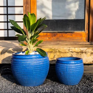 [Leo Nguyen Le] - Venta al por mayor de macetas para exteriores - Maceta de cerámica esmaltada moderna de alta calidad de Baovy Pottery - Product Image 1