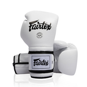 นวมชกมวย Fairtex สีขาว หนังแท้ สำหรับเด็ก แบบติดตีนตุ๊กแก ปิดนิ้วเต็มรูปแบบ น้ำหนักเบา ระบายอากาศได้ดี สายรัดข้อมือแบบผูก สำหรับฝึกซ้อม ปรับแต่งได้ - Product Image 4