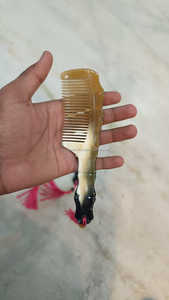 หวี semilunar ฮอร์นธรรมชาติป้องกันไฟฟ้าสถิตย์แบบพกพามีสไตล์สำหรับนวดหนังศีรษะหลายขนาดดูแลเส้นผมรัก - Product Image 3