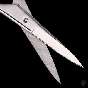 Tijeras profesionales personalizadas de acero inoxidable para diestros, mini tijeras para maquillaje, esenciales para cejas y manicura. - Product Image 4