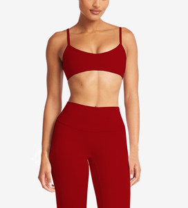 Ensemble de yoga personnalisé pour femme : Leggings taille haute et soutien-gorge de sport rembourré – Vêtements de sport en gros pour la gym, le fitness et l'entraînement sans coutures - Product Image 5