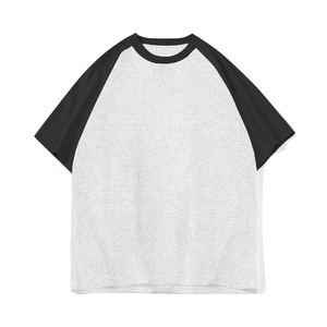 T-shirt Raglan Homme en Coton Personnalisé de Haute Qualité, Gris et Noir, Manches Courtes, Style Baseball, Bicolore - Product Image 6
