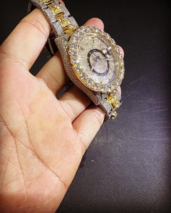 DAZZLING JEWELS นาฬิกาหรูหราสำหรับทุกเพศ สีเหลืองทอง สแตนเลสสตีล ประดับเพชร ขนาด 42 มม. ระบบอนาล็อก กลไกอัตโนมัติ กระจกแซฟไฟร์คุณภาพสูง - Product Image 1