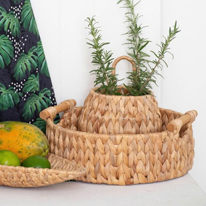 Maceta única hecha a mano de jacinto de agua natural para colgar en la pared, soporte para macetas y jardineras de interior. - Product Image 4