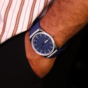 Blue Dial Quartz Luxury Fashion Stainless Steel <b>Watch</b> <b>Diamond</b> Inlaid Round Case Date Display Wristwatch for Business Gift - Product Image 3
