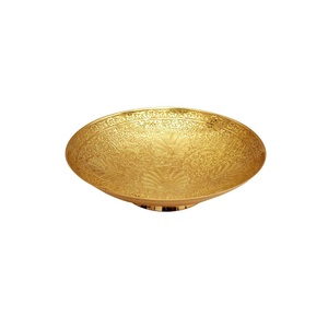 Frutero Decorativo de Latón Hecho a Mano, Tazón de Metal Tallado para Servir, Decoración para Mesa y Hogar - Product Image 1