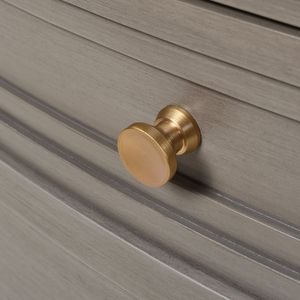 Mesa Auxiliar de Madera Blanca Merino Dauphin con 3 Cajones para Sala de Estar - Product Image 6