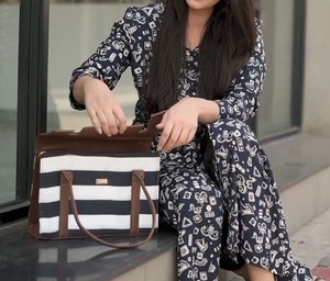 Bolso de Mano de Cuero Vacuno Genuino de Alta Calidad 2026, Bolsos Tote para Mujer, OEM Personalizado, Moda, Tendencia, Bolso de Hombro Elegante, Nuevo - Product Image 5