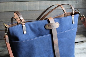 Sac à bandoulière en toile pour sorties décontractées, grande capacité et design épuré pour un usage quotidien - Product Image 4