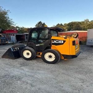 Chargeuse compacte JCB conçue pour des applications efficaces de terrassement, de chargement, de nivellement, d'aménagement paysager et de construction - Product Image 2