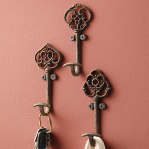 Artistic Iron Wall Hook Rustic <b>Handmade</b> Finish for Towels <b>Clothes</b> Hanging Decorative Organizer Accessory - Product Image 1