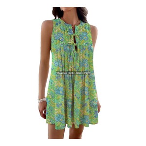 Haut bohème décontracté en pur coton, imprimé floral terreux, tunique indienne à imprimé Bagru, vêtements d'été pour le jour, vêtements d'Inde et du Pakistan - Product Image 1