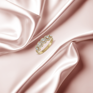Anillo de Compromiso y Boda de Lujo con Múltiples Piedras de Moissanita, Chapado en Oro Rosa, con Diseño de Halo Floral y Pavé Brillante - Product Image 4