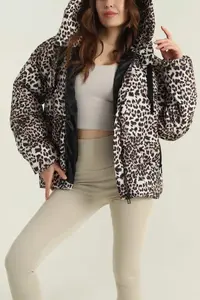 เสื้อแจ็คเก็ตกันลมน้ำหนักเบาสำหรับฤดูหนาวขายดี คุณภาพเยี่ยมสำหรับผู้หญิง พร้อมจำหน่ายออนไลน์ - Product Image 4